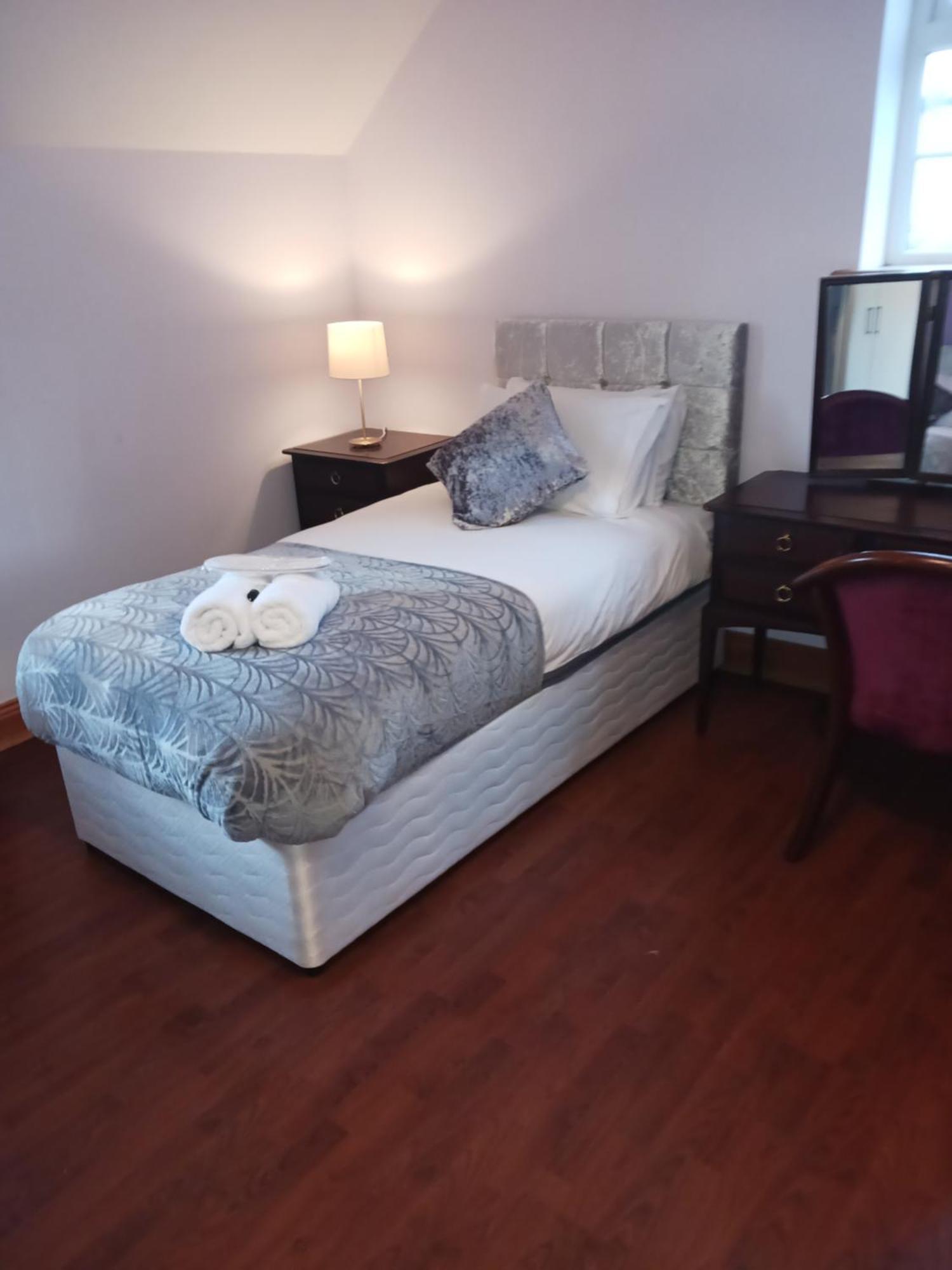 Tullynacrunat Lodge 캐슬블레이니 외부 사진