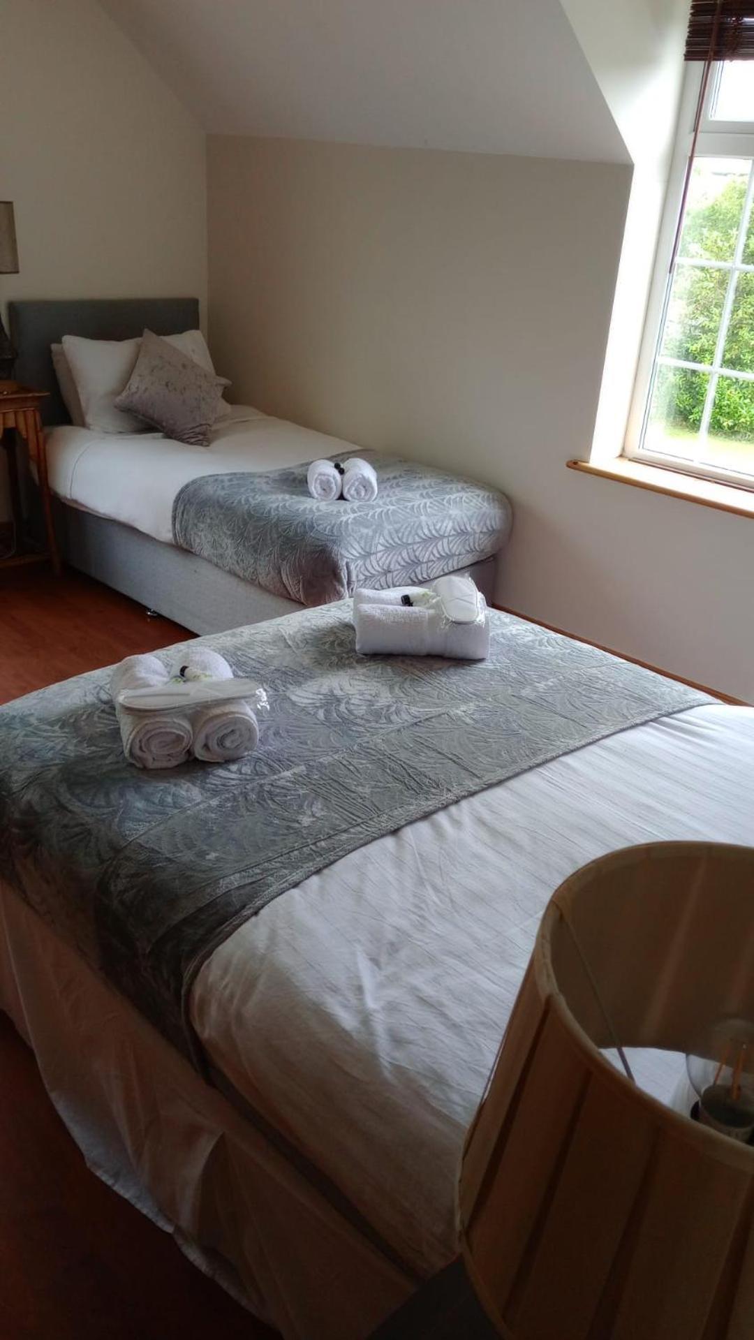 Tullynacrunat Lodge 캐슬블레이니 외부 사진